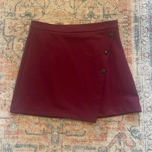 NWOT Banana Republic Burgundy Button-Detail Skirt